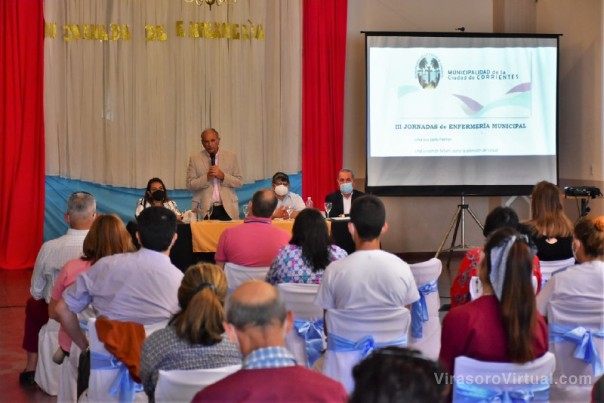 Con importantes disertaciones, la Municipalidad realiza la III Jornada de Enfermería