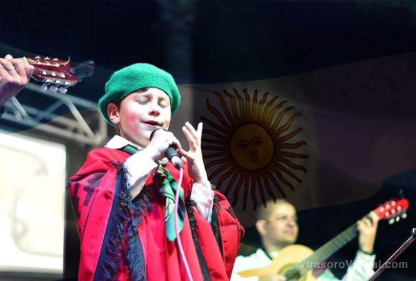 ¡Celebramos el 212° aniversario de la Revolución De Mayo