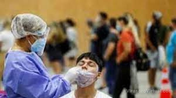 Covid: los contagios descendieron por tercera semana consecutiva