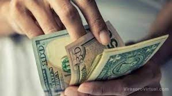 Ahorro: ¿qué jubilados pueden comprar dólares?