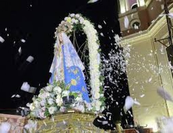 Así se vivió la salida de la Virgen de Itatí para el saludo de sus fieles