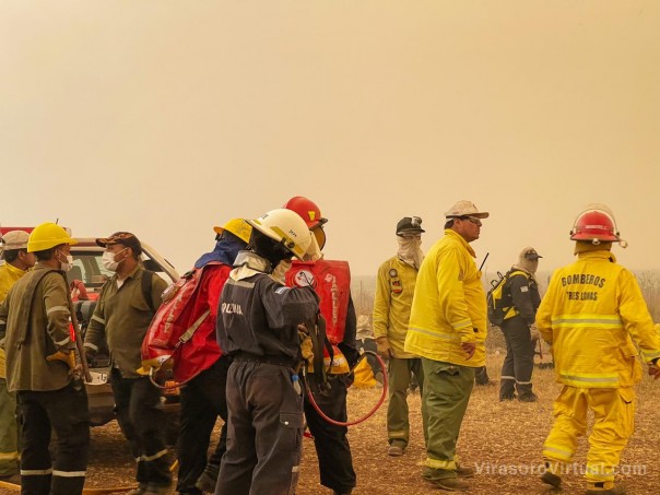 En el día más duro de lucha contra el fuego se vio el coraje y valentía de muchos ciudadanos voluntarios
