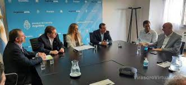 Yacyretá firmó un convenio para obras de tendido en líneas de media tensión