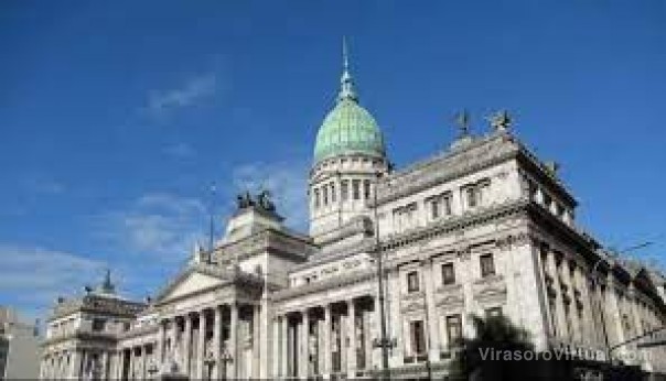 Congreso: insisten en que el feriado del 17 de agosto sea inamovible