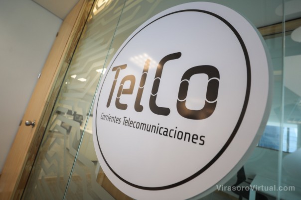 El gobernador Valdés verificó el avance de la red provincial de fibra óptica