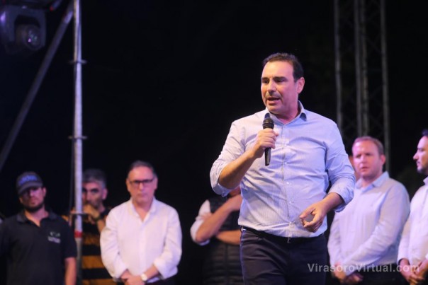 En Ituzaingó, el gobernador Valdés ratificó su compromiso con la "reparación histórica" para la localidad