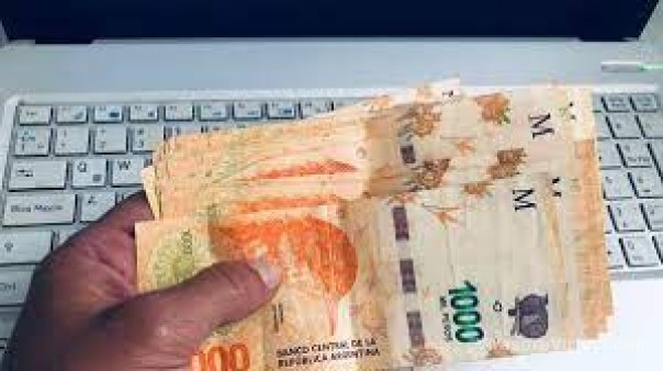 Titulares de Anses cobran un extra de $19.000 durante enero: chequeá si accedés