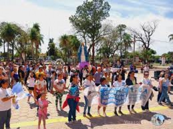 Itatí: peregrinaron los docentes y se reunieron 150 monaguillos