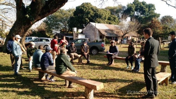 Pequeños productores de Colonia 2 de Abril se mostraron interesados en sumarse al Plan Limón y Proyecto Pasturas