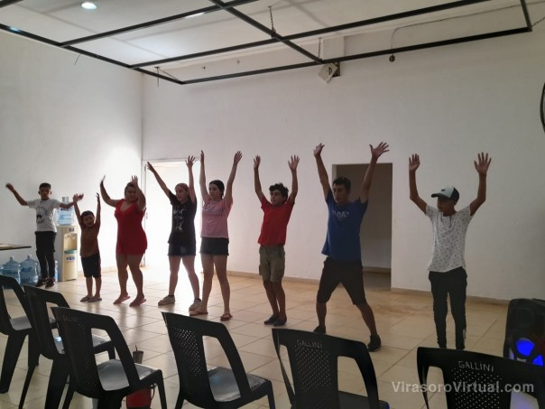 Comenzaron las clases gratuitas de teatro e invitan a quienes quieran participar
