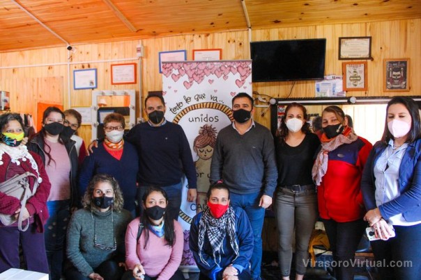 Juan Pablo Valdes y su equipo se reunieron con parte de los integrantes de Unidos Por Una Causa