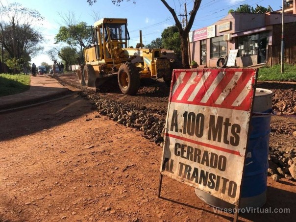 Seguimos avanzando con el pavimento de las calles.