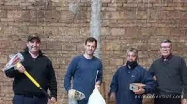 Llegaron equipamientos de Santi Maratea para los bomberos voluntarios
