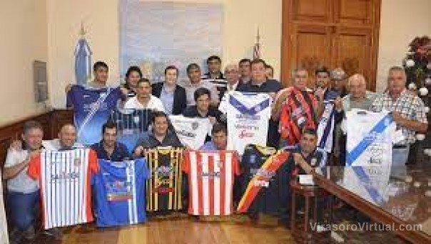El Gobernador entregará este miércoles indumentaria a equipos de fútbol