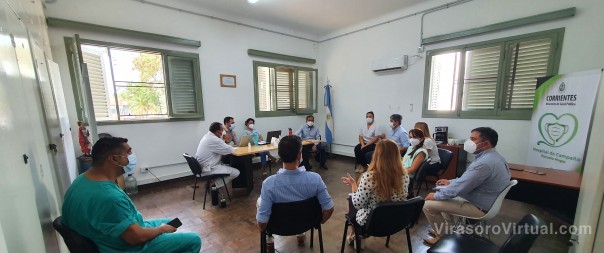 Cardozo encabezó una reunión con directivos del hospital de Campaña