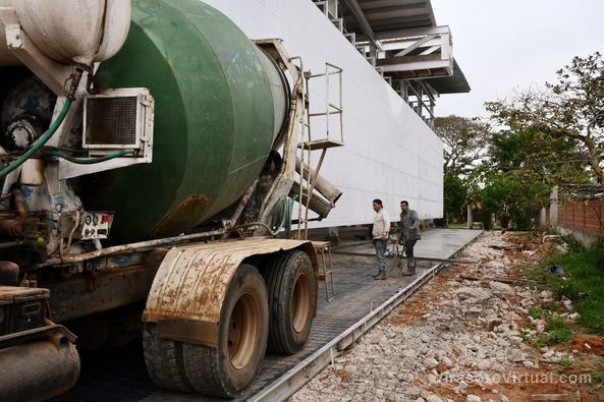 Avanzan las obras del polideportivo municipal
