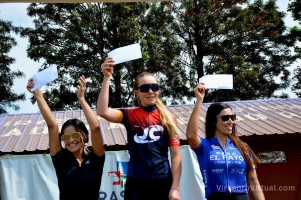 Toda la fuerza del Mountain Bike se vivió ayer en caminos rurales de Virasoro