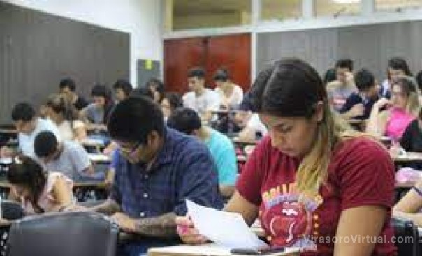 La Unne cuadriplicó su presupuesto, lanzó las becas “Arturo Illia” y reabre las de comedor