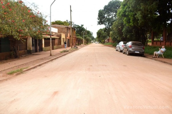 Nuevo pavimento de la calle Manuel Ocampo y Empedrado de calle R de Escalada
