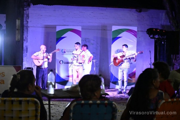 Exposiciones, conferencias y actividades en los barrios para celebrar con la ciudad