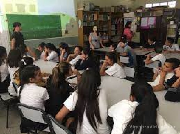 En Corrientes, alumnos del secundario tendrán otra oportunidad para pasar de año