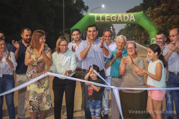 ¡Inauguraron el tercer tramo de pavimento, cordón cuneta y luminaria led en la calle Ángel Blanco!