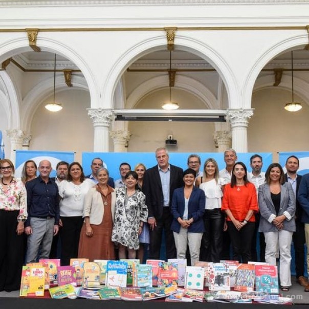 En el Consejo Federal se presentó el programa de tutorías para que estudiantes secundarios finalicen sus estudios