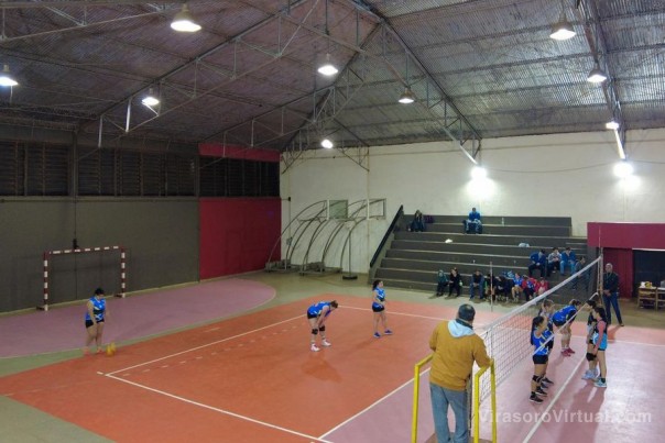 Contentos de ver los avances en el Complejo Polideportivo Municipal
