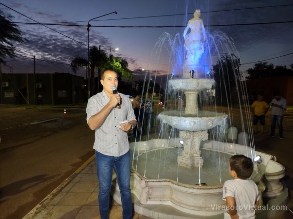 Fuente de agua para embellecer el ingreso a Santo Tome