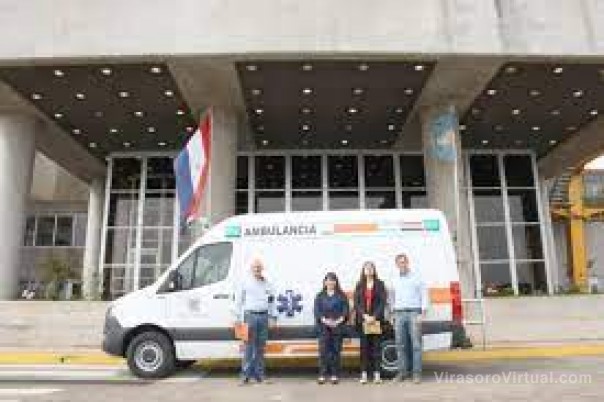 Yacyretá otorgó una ambulancia equipada