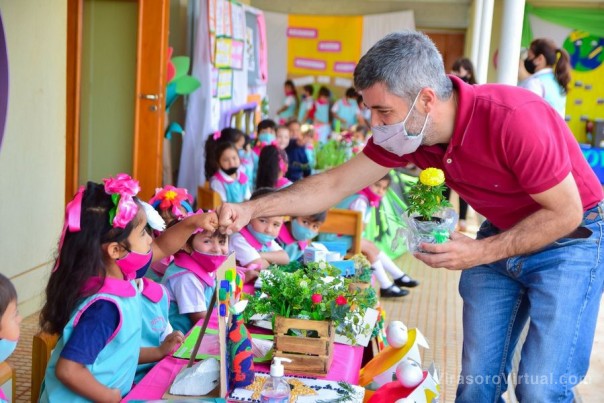 El Intendente Emiliano Fernández asistió a actividades educativas