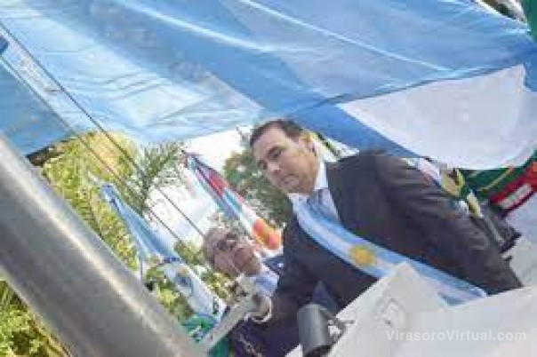 Valdés instó a defender la libertad y poner todo el corazón para construir la Patria