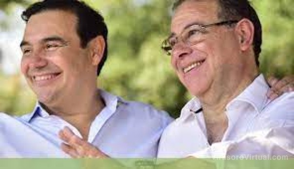 Valdés y Tassano presentan a los candidatos a concejales de ECO + Vamos Corrientes en Capital