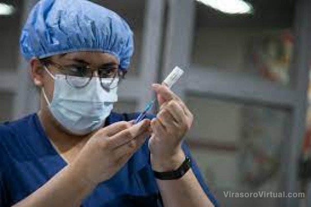 Vacunación: Salud Pública habilita tercera dosis con intervalo de 4 meses