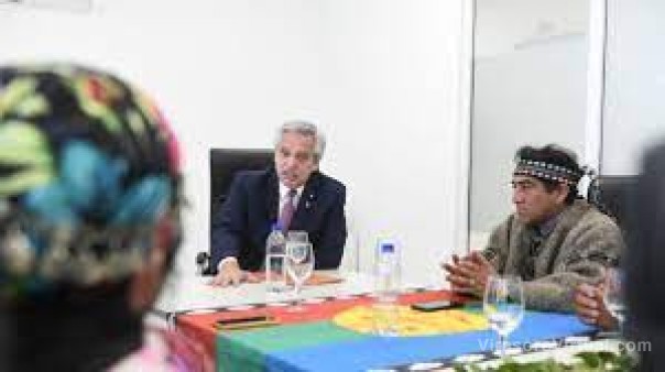 El Presidente se reunió con mapuches en pleno conflicto