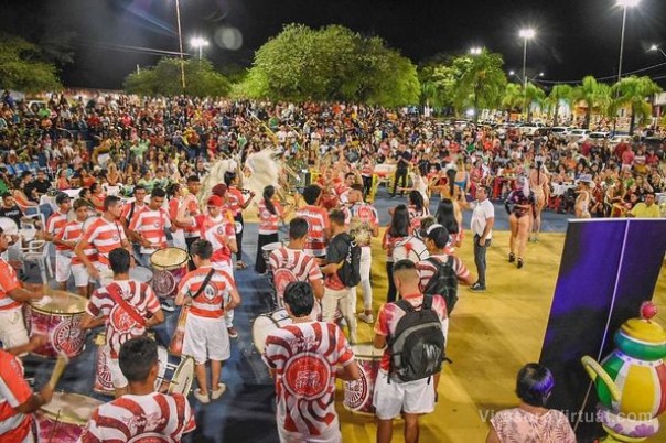 ¡Llevaron el carnaval santotomeño a São Borja!