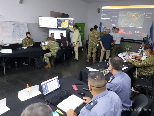 La ardua lucha contra el fuego en Corrientes está logrando reducir notoriamente los focos registrados en los últimos días