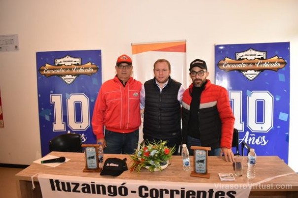 Lanzamiento del Encuentro de Vehículos Clásicos