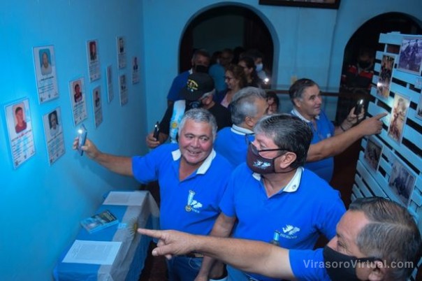 Homenaje a Veteranos en muestra fotográfica y exposición de objetos