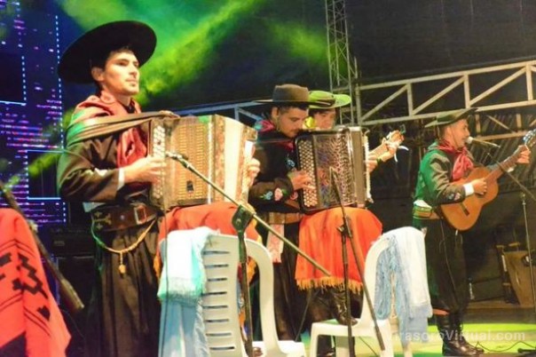 “Comenzó la X Fiesta Provincial del Mate y la Amistad  en la Liga Virasoreña de Fútbol.