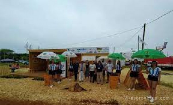 Virasoro ganó el primer premio de una de las categorías de la Feria Forestal Argentina
