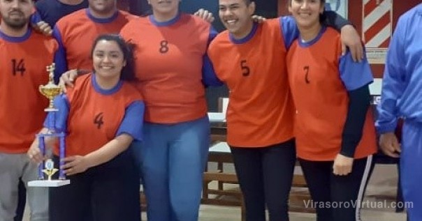 Culmino el torneo de vóley mixto