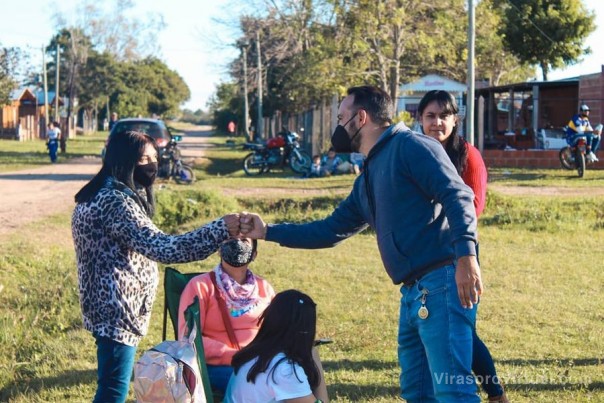 Juan Pablo Valdés sigue recorriendo los barrios