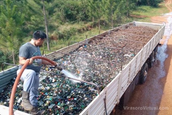 Gracias a nuestros vecinos que apartan sus vidrios, ¡el reciclaje es un hecho!