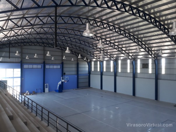 La Provincia terminó la construcción del polideportivo municipal cubierto de Mariano I. Loza
