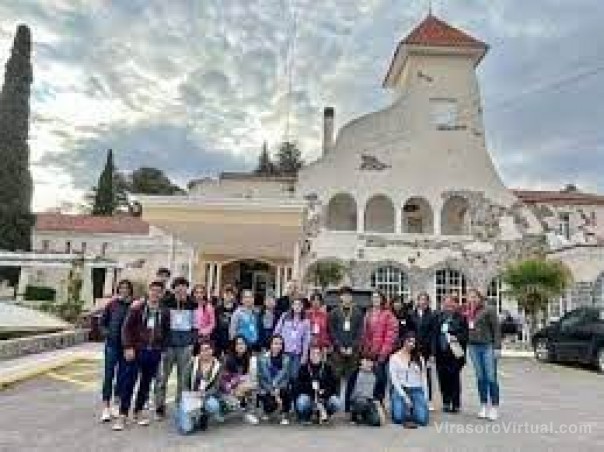 Alumnos correntinos fueron campeones en un concurso de Literatura y Matemática