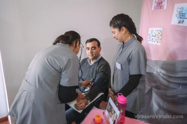 ¡El intendente Augusto Suaid visito el Centro Educativo Irupe en la 51° jornada de exposición y promoción!