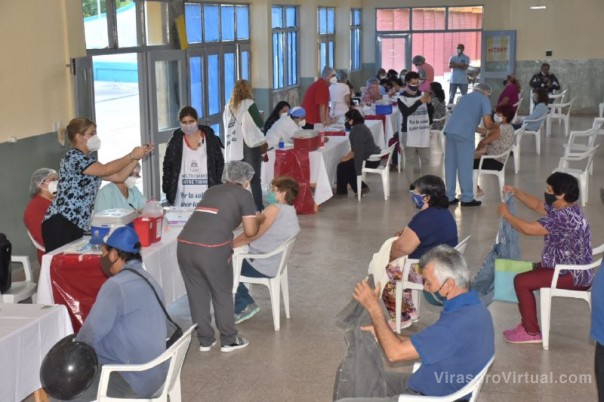 Afirman que los casos de infección severa y mortalidad por Covid en vacunados son muy poco frecuentes