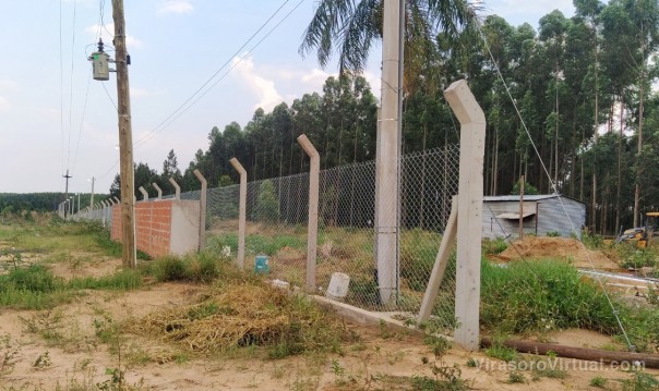 La provincia construye el portal de acceso y cerco perimetral de parque industrial de Ituzaingó