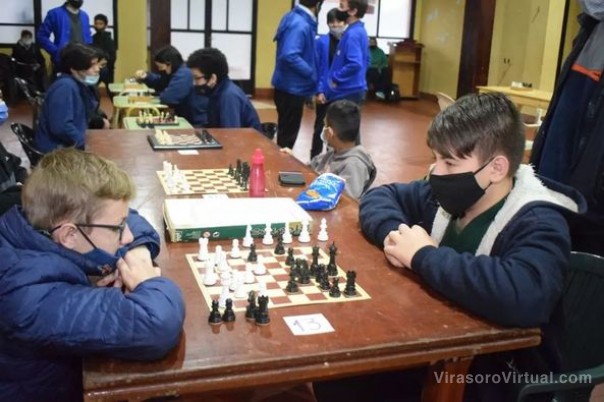 Juegos Correntinos 2022: instancia local de Ajedrez